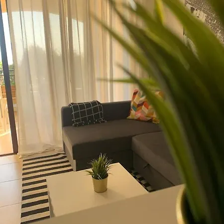 Aphrodite Gardens Apartamento *